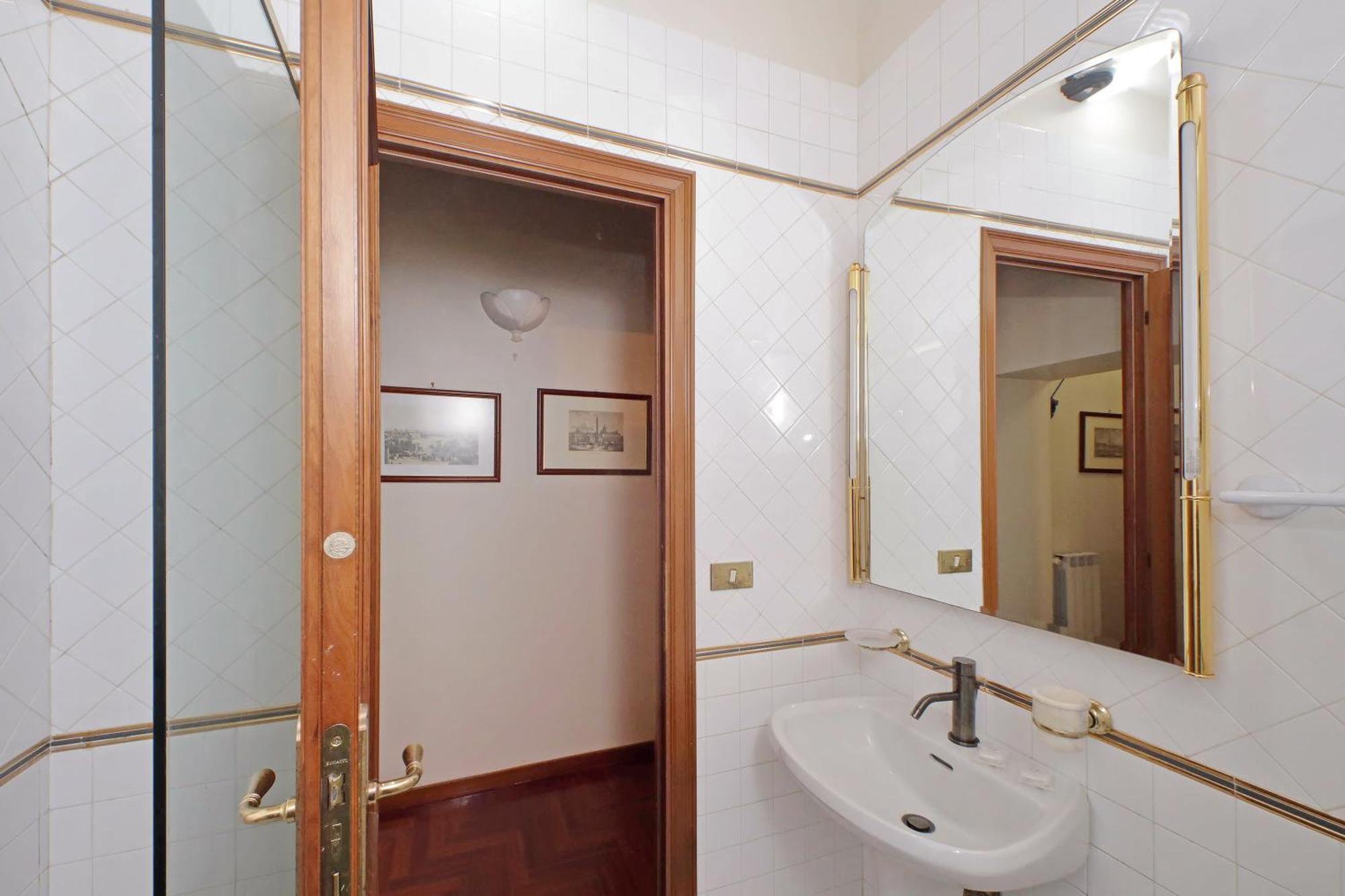 Appartamento Classic Next To Popolo Square *
