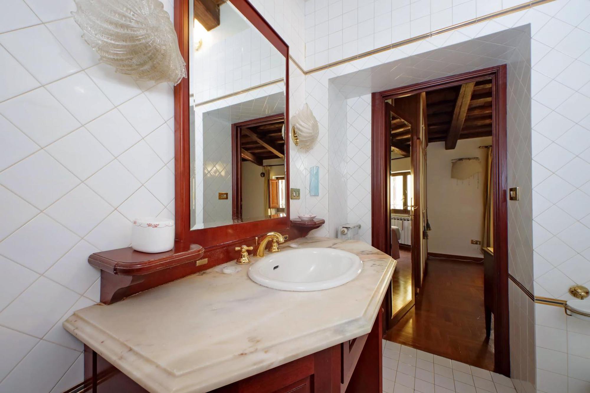 Appartamento Classic Next To Popolo Square Roma